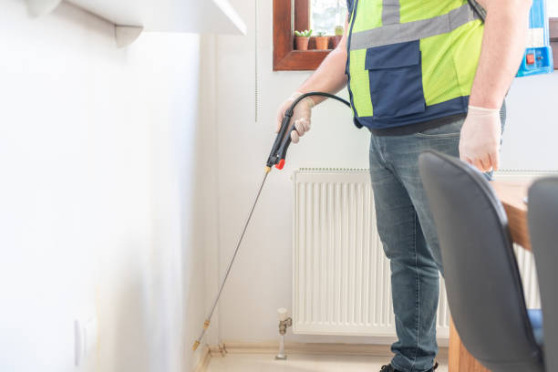 Best Cockroach Control Services  in Eutaw, AL